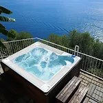 Santa Maria - Luxury