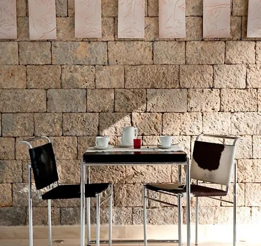 Santa Maria - Luxury Готель 3*