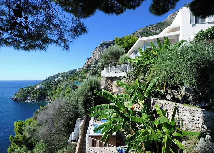 Santa Maria - Luxury Готель 3*