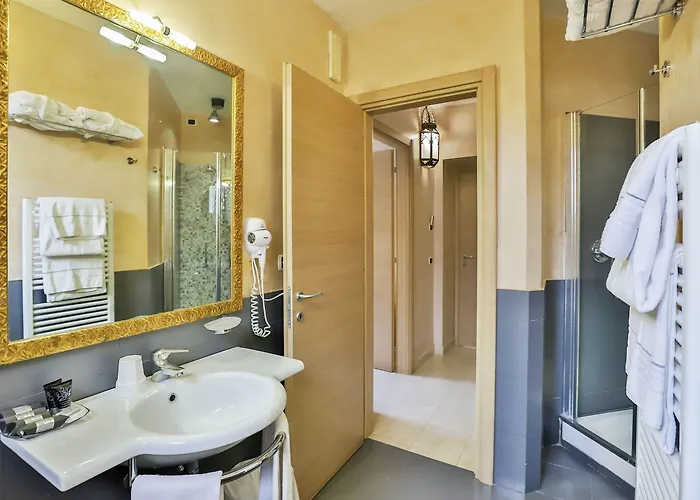 Santa Maria - Luxury Hotel