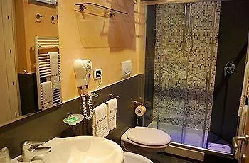 Santa Maria - Luxury Hotel