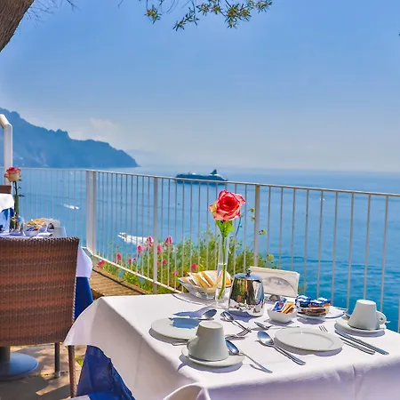 Hotel Santa Maria - Luxury Sea View 3*