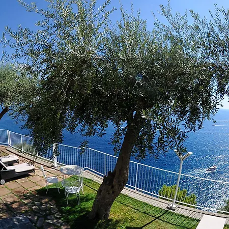 Santa Maria - Luxury 酒店 3*